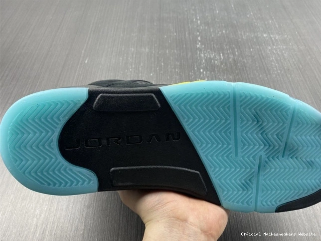 Official Maikesneakers DD0587-047 5 Aqua Air Jordan 0729